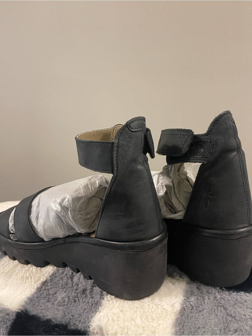 Fly London Black Leather Platform Ankle-Strap Sandals - Picture 7 of 11